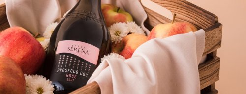 Růžové Prosecco pro oslavu Valentýna